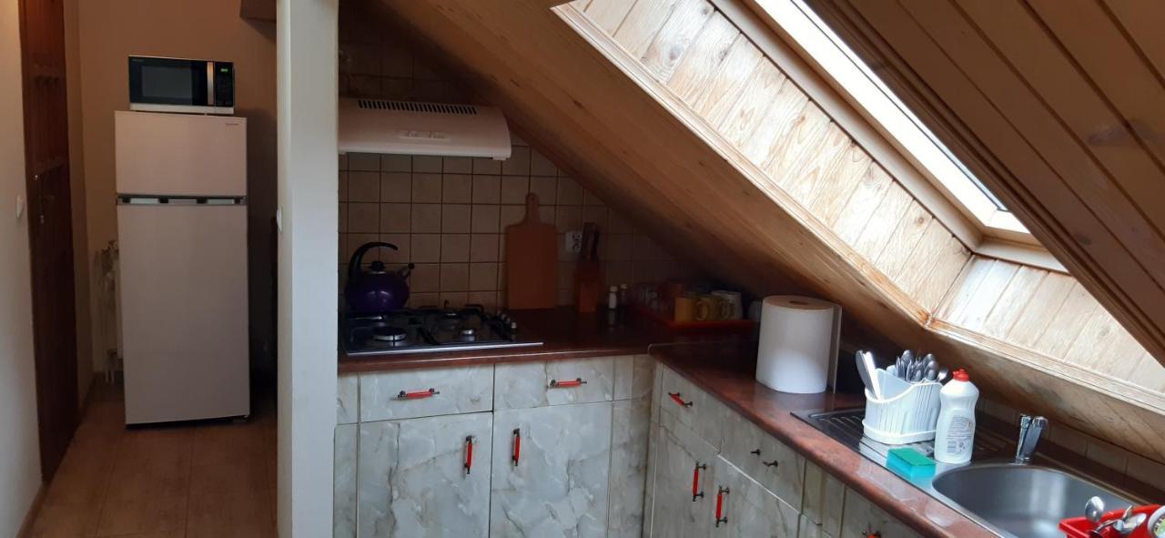 Pokoje Goscinne U Krysi Mizerna Luaran gambar